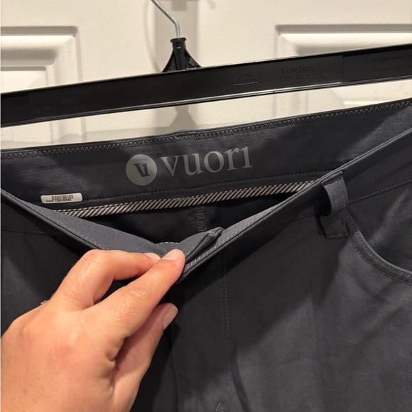 Vuori Men's Sz 38 5-Pockets Meta Pants V430 - Picture 5 of 6